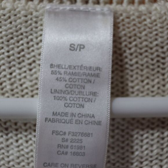 Vintage Avon White Lacey Crochet Short Sleeve Scoop Neck Top Small - Picture 9 of 9